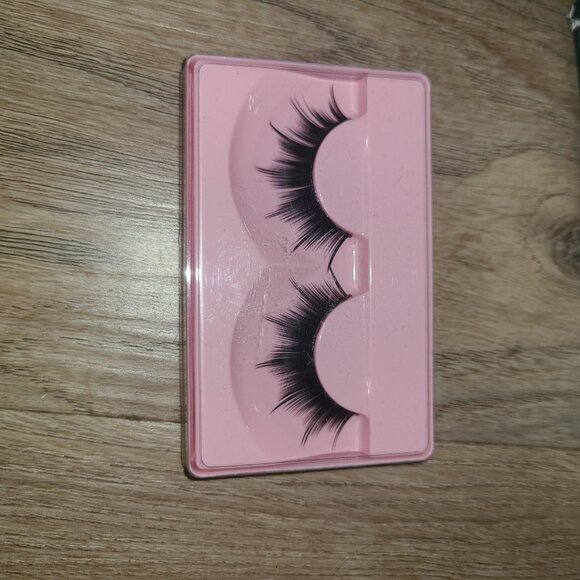 Lacer Hair 18" Seamless Clip In Hair Extensions 100% Virgin Hair & Eyelashes - Picture 5 of 10